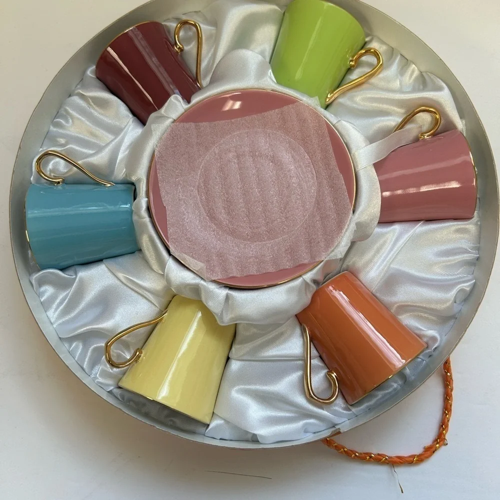 Classic Coffee/ Expresso/ Tea/ design by Yeti/Cup and Sauce Set 12 Piece Pastel
